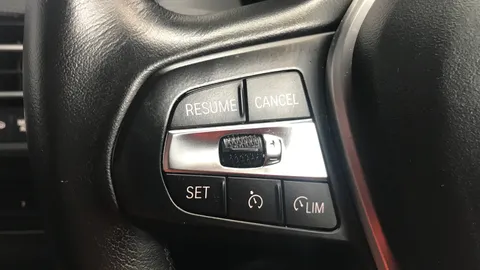 BMW 1 Series 118i [136] Sport