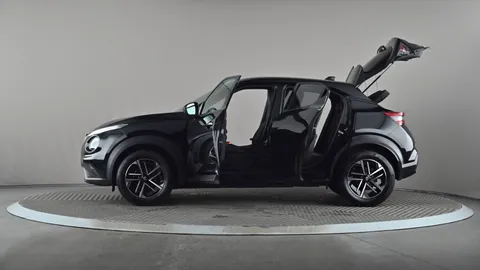 NISSAN JUKE 1.0 DiG-T N-Connecta