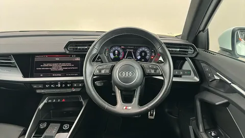 AUDI A3 35 TFSI S Line S Tronic