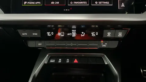 AUDI A3 35 TFSI S Line S Tronic