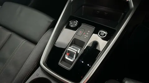 AUDI A3 35 TFSI S Line S Tronic