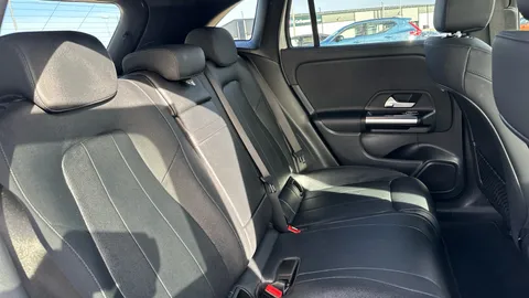 MERCEDES-BENZ EQA EQA 250+ 140kW Sport Night Ed 70.5kWh Auto