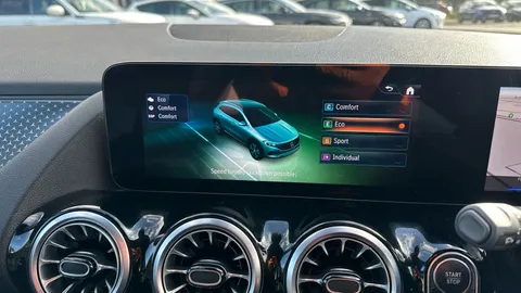 MERCEDES-BENZ EQA EQA 250+ 140kW Sport Night Ed 70.5kWh Auto