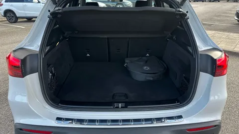 MERCEDES-BENZ EQA EQA 250+ 140kW Sport Night Ed 70.5kWh Auto