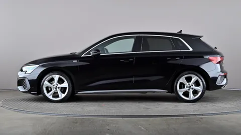 AUDI A3 35 TFSI S Line S Tronic