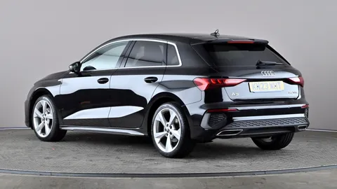 AUDI A3 35 TFSI S Line S Tronic