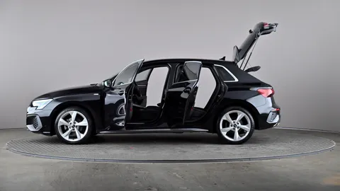 AUDI A3 35 TFSI S Line S Tronic