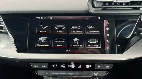 AUDI A3 35 TFSI S Line S Tronic