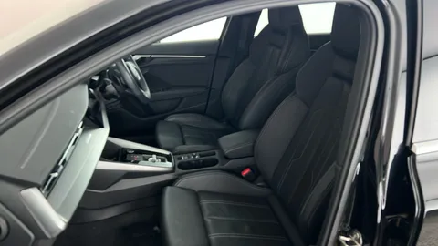 AUDI A3 35 TFSI S Line S Tronic