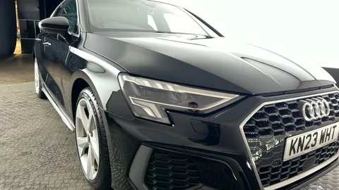 AUDI A3 35 TFSI S Line S Tronic