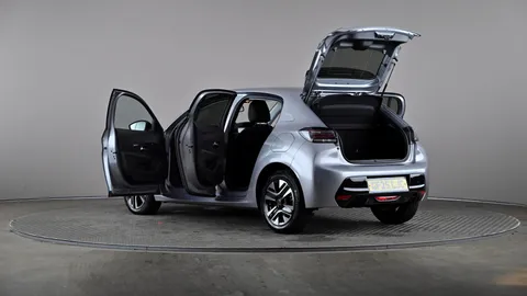 Peugeot 208 1.2 PureTech 100 Allure