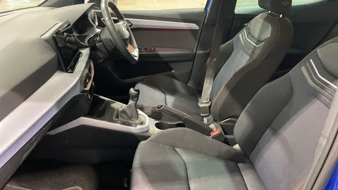 SEAT ARONA 1.0 TSI 110 FR