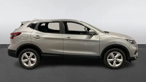 Nissan Qashqai 1.3 DiG-T 160 Acenta Premium DCT
