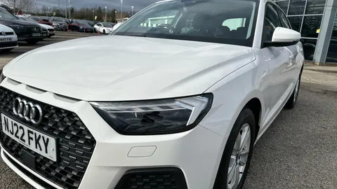 AUDI A1 25 TFSI Technik