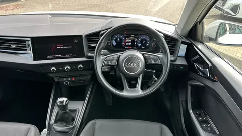 AUDI A1 25 TFSI Technik