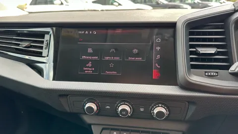 AUDI A1 25 TFSI Technik