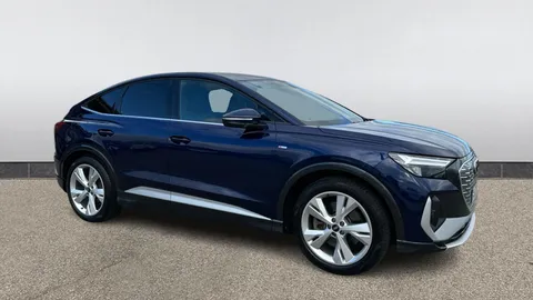 AUDI Q4 150kW 40 82kWh S Line Auto