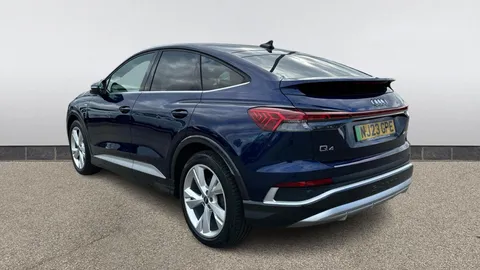 AUDI Q4 150kW 40 82kWh S Line Auto