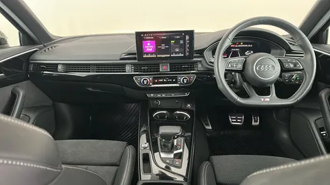 AUDI A4 35 TFSI Black Edition S Tronic