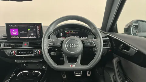 AUDI A4 35 TFSI Black Edition S Tronic