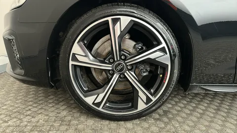 AUDI A4 35 TFSI Black Edition S Tronic