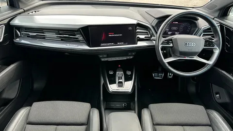 AUDI Q4 150kW 40 82kWh S Line Auto