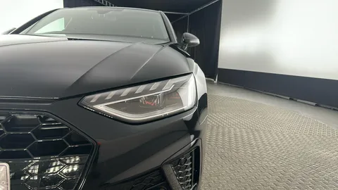 AUDI A4 35 TFSI Black Edition S Tronic