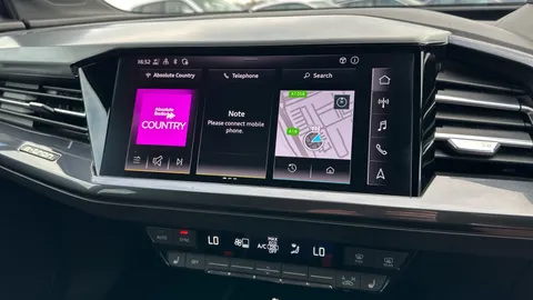 AUDI Q4 150kW 40 82kWh S Line Auto