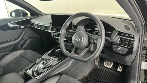 AUDI A4 35 TFSI Black Edition S Tronic
