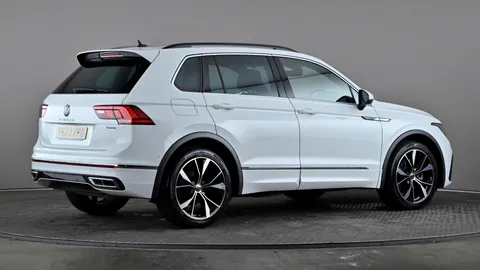 VOLKSWAGEN TIGUAN 2.0 TSI 4Motion R-Line DSG