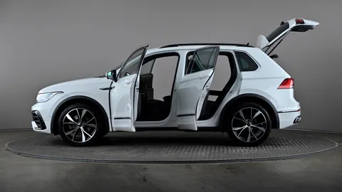 VOLKSWAGEN TIGUAN 2.0 TSI 4Motion R-Line DSG