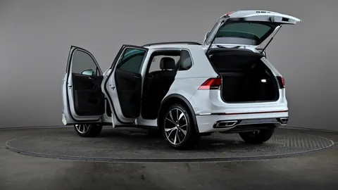 VOLKSWAGEN TIGUAN 2.0 TSI 4Motion R-Line DSG
