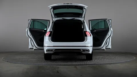 VOLKSWAGEN TIGUAN 2.0 TSI 4Motion R-Line DSG