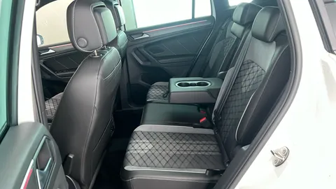 VOLKSWAGEN TIGUAN 2.0 TSI 4Motion R-Line DSG