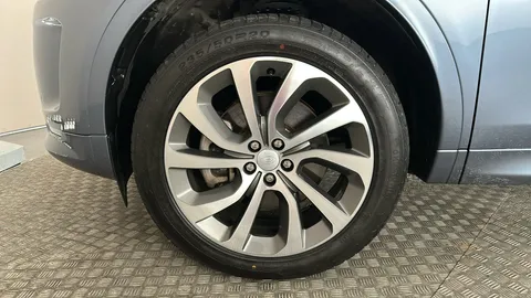 Land Rover Discovery Sport 1.5 P300e R-Dynamic HSE Auto [5 Seat]