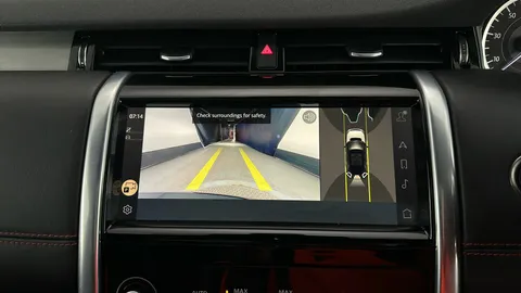 Land Rover Discovery Sport 1.5 P300e R-Dynamic HSE Auto [5 Seat]