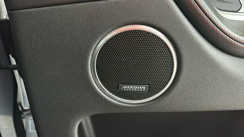 Land Rover Discovery Sport 1.5 P300e R-Dynamic HSE Auto [5 Seat]