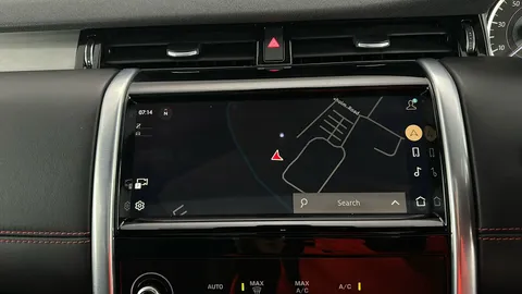 Land Rover Discovery Sport 1.5 P300e R-Dynamic HSE Auto [5 Seat]