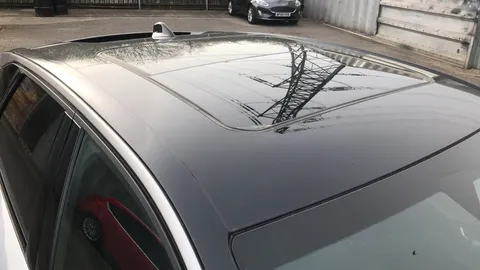 PEUGEOT 3008 1.2 Hybrid 136 GT 5dr e-DSC6 [IMPORT]