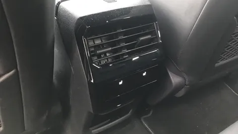 PEUGEOT 3008 1.2 Hybrid 136 GT 5dr e-DSC6 [IMPORT]