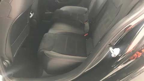 MERCEDES-BENZ A CLASS A180 AMG Line Executive Auto