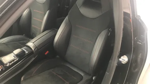 MERCEDES-BENZ A CLASS A180 AMG Line Executive Auto