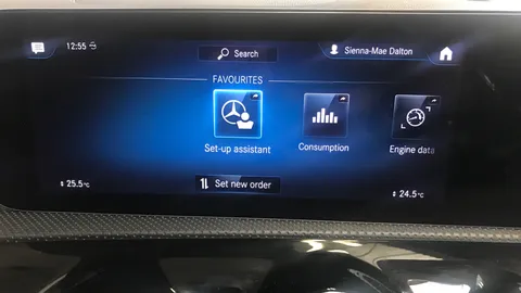 MERCEDES-BENZ A CLASS A180 AMG Line Executive Auto