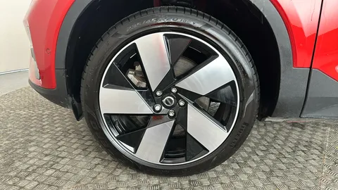 VOLVO C40 300kW Recharge Twin Ultimate 78kWh AWD Auto