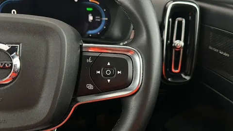 VOLVO C40 300kW Recharge Twin Ultimate 78kWh AWD Auto