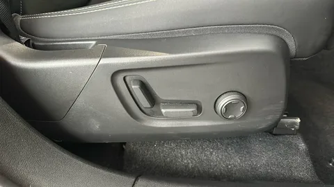 VOLVO C40 300kW Recharge Twin Ultimate 78kWh AWD Auto