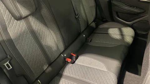 Peugeot 208 1.2 PureTech 100 Allure