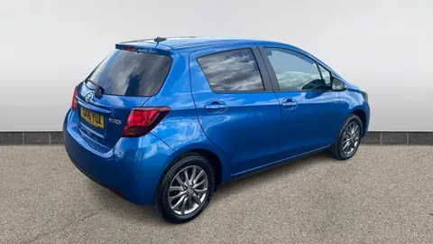 TOYOTA YARIS 1.33 VVT-i Icon