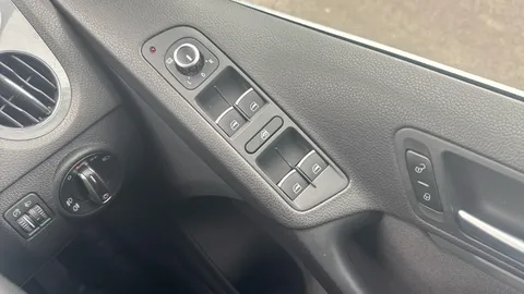 VOLKSWAGEN TIGUAN 2.0 TDi BlueMotion Tech Match DSG