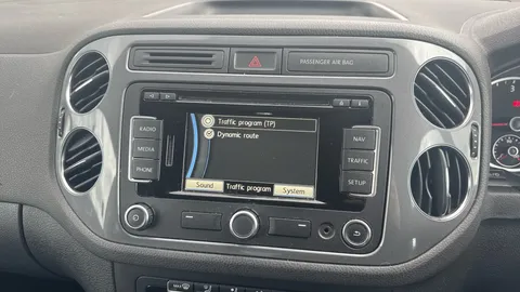 VOLKSWAGEN TIGUAN 2.0 TDi BlueMotion Tech Match DSG